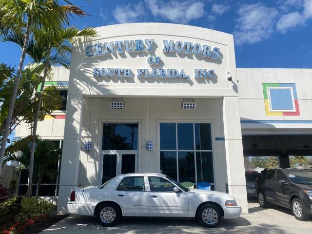 used 2005 Mercury Grand Marquis car, priced at $10,500