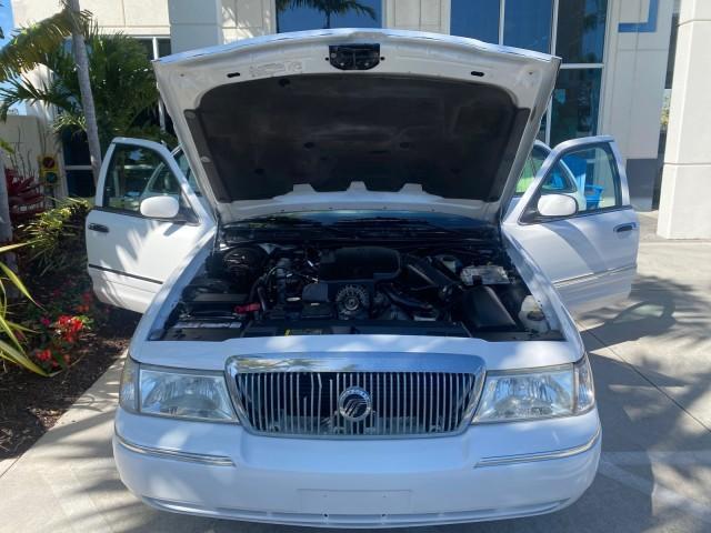 used 2005 Mercury Grand Marquis car, priced at $10,500