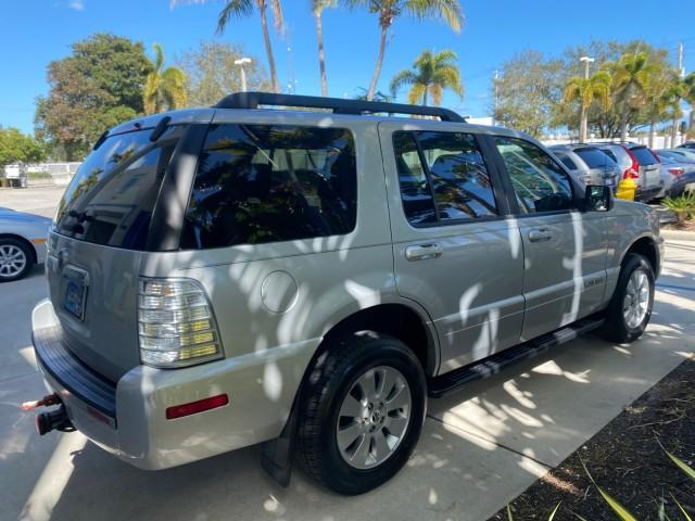 used 2010 Mercury Mountaineer car, priced at $8,900