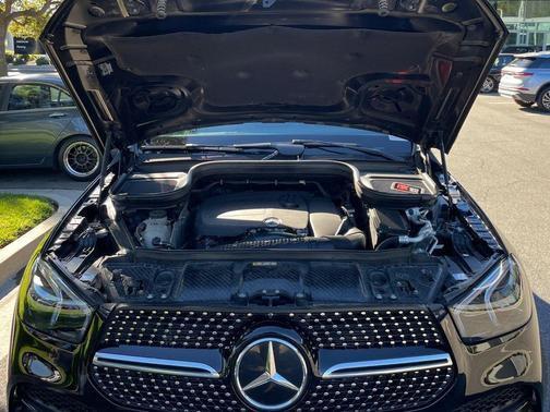 used 2021 Mercedes-Benz GLE 350 car, priced at $32,495