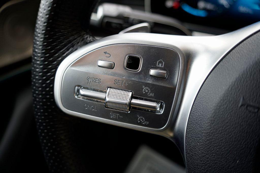 used 2021 Mercedes-Benz GLE 350 car, priced at $32,495