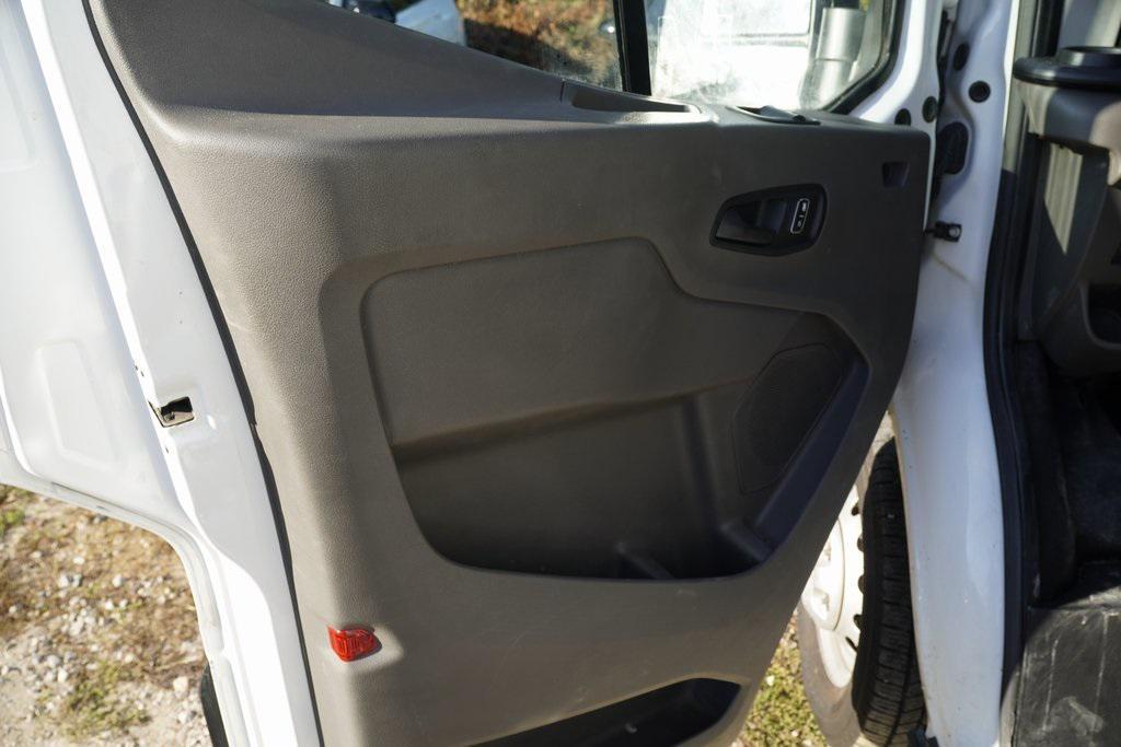 used 2022 Ford Transit-350 car, priced at $25,495