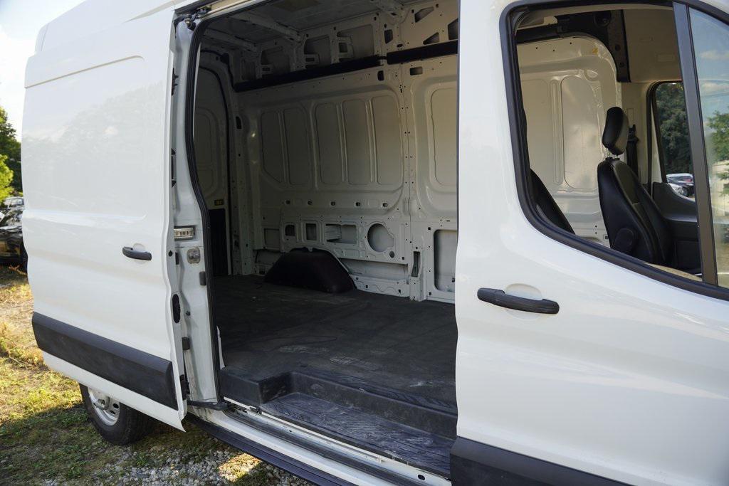 used 2022 Ford Transit-350 car, priced at $25,495