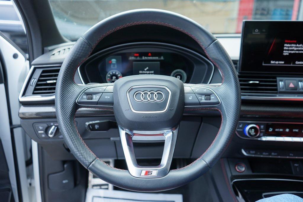 used 2022 Audi SQ5 car, priced at $27,895