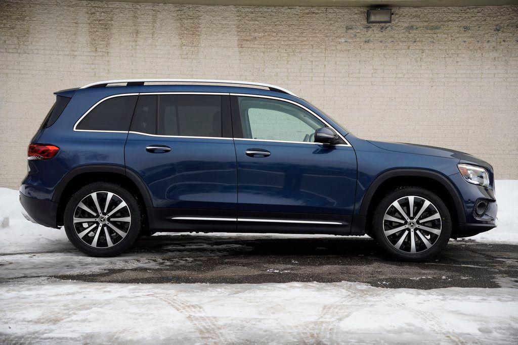 used 2021 Mercedes-Benz GLB 250 car, priced at $22,495