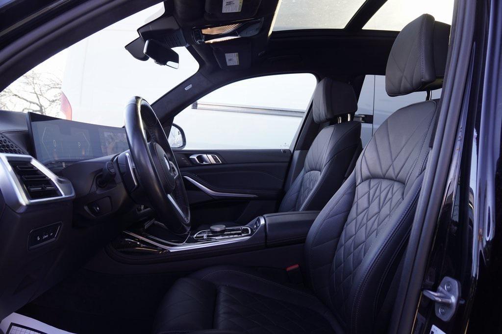 used 2024 BMW X7 car, priced at $50,495