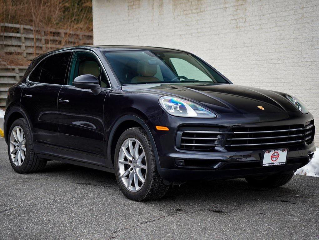 used 2019 Porsche Cayenne car, priced at $27,095