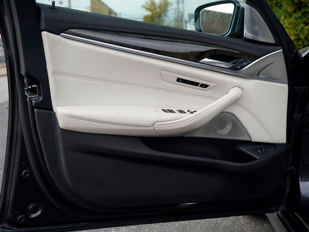 used 2019 BMW M550 car, priced at $27,595