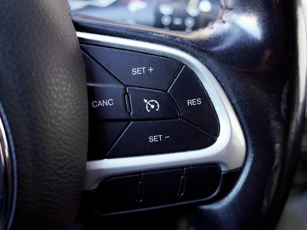 used 2020 Jeep Compass car, priced at $12,595