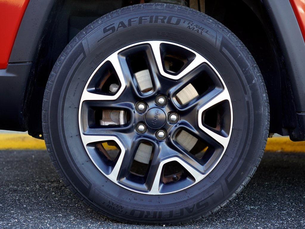 used 2020 Jeep Compass car, priced at $12,595