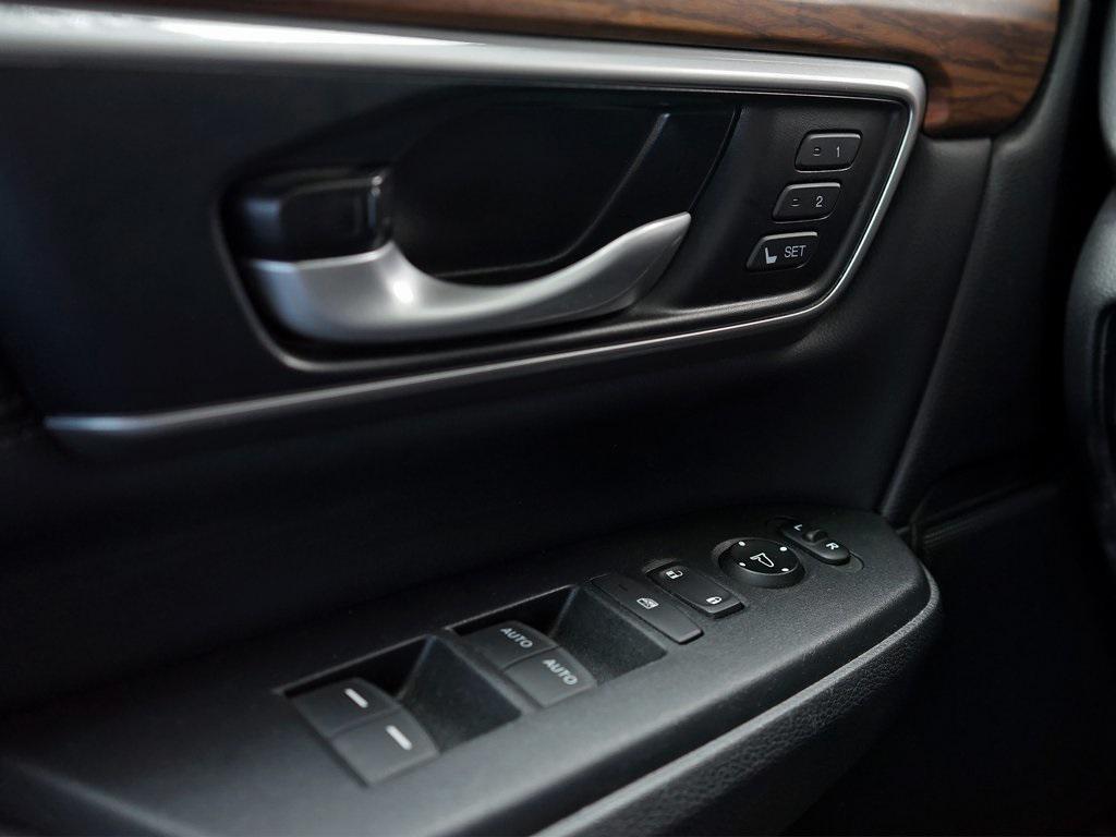 used 2019 Honda CR-V car, priced at $17,595