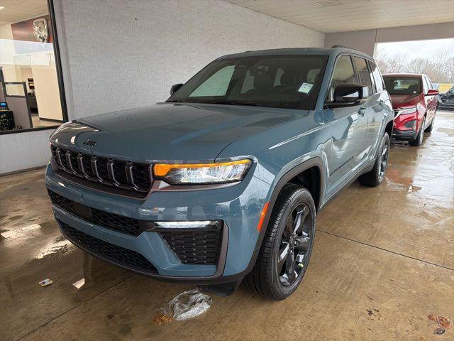 new 2026 Jeep Grand Cherokee car, priced at $47,149