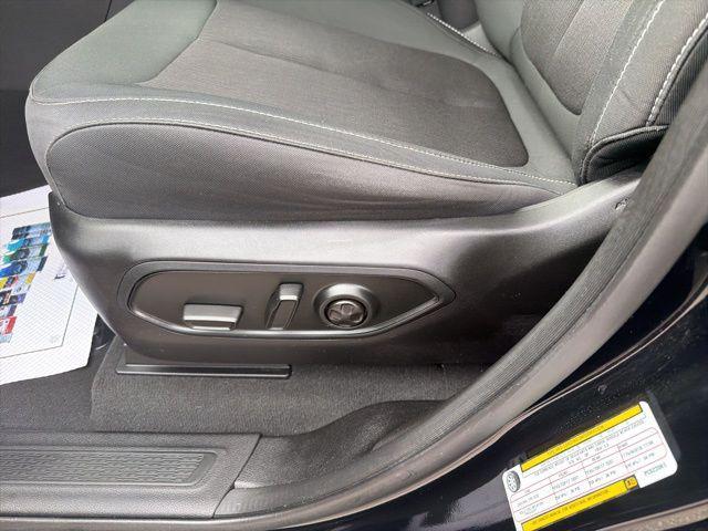 used 2023 Jeep Grand Cherokee car, priced at $29,150