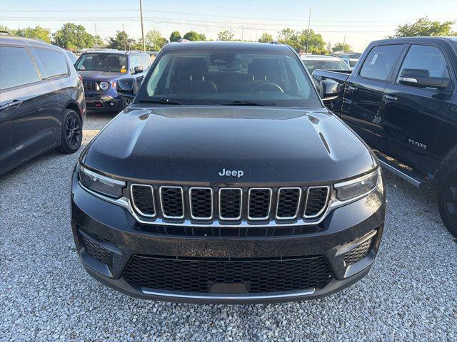 used 2023 Jeep Grand Cherokee car, priced at $28,500