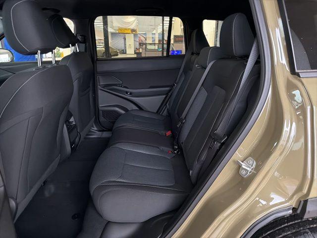 new 2026 Jeep Cherokee car, priced at $39,523