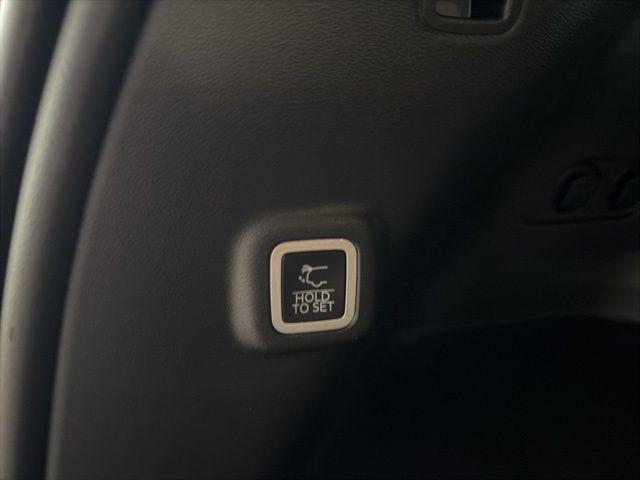 new 2026 Jeep Cherokee car, priced at $42,379