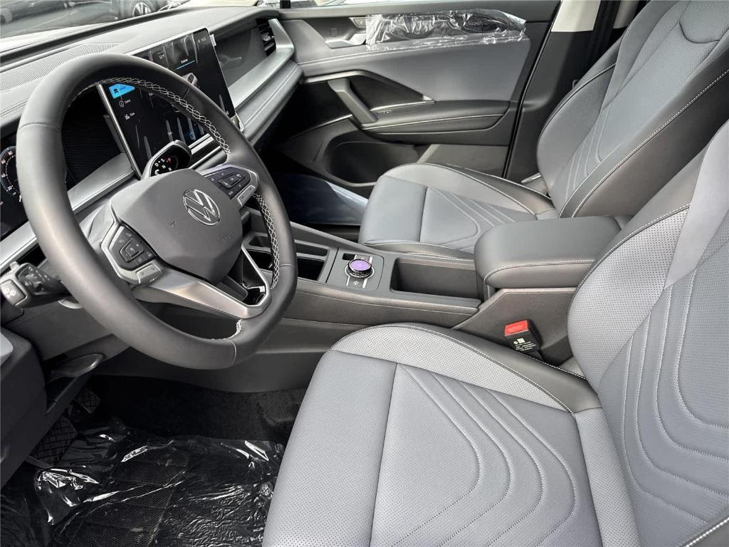 new 2026 Volkswagen Tiguan car, priced at $35,074