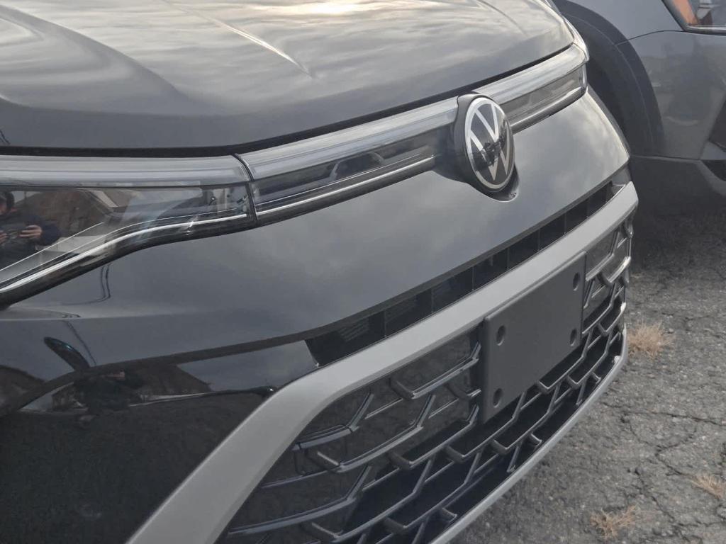 new 2026 Volkswagen Taos car, priced at $37,026
