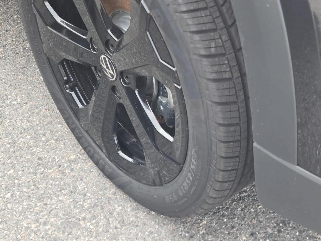 new 2026 Volkswagen Taos car, priced at $37,026