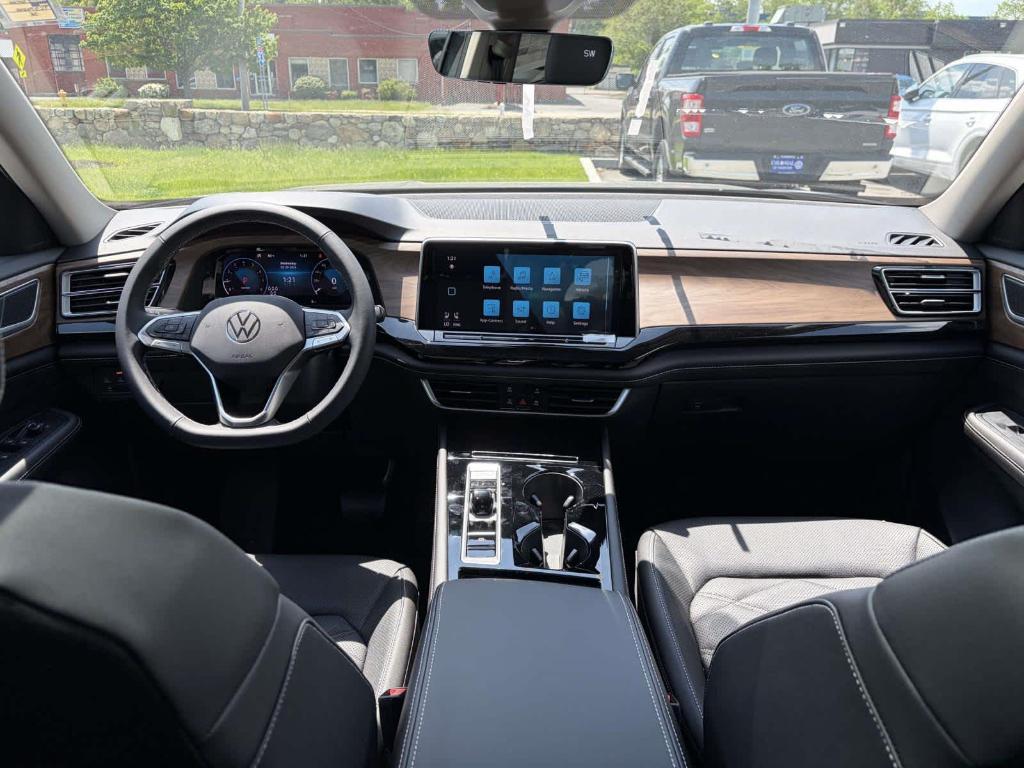 new 2026 Volkswagen Atlas car, priced at $44,799