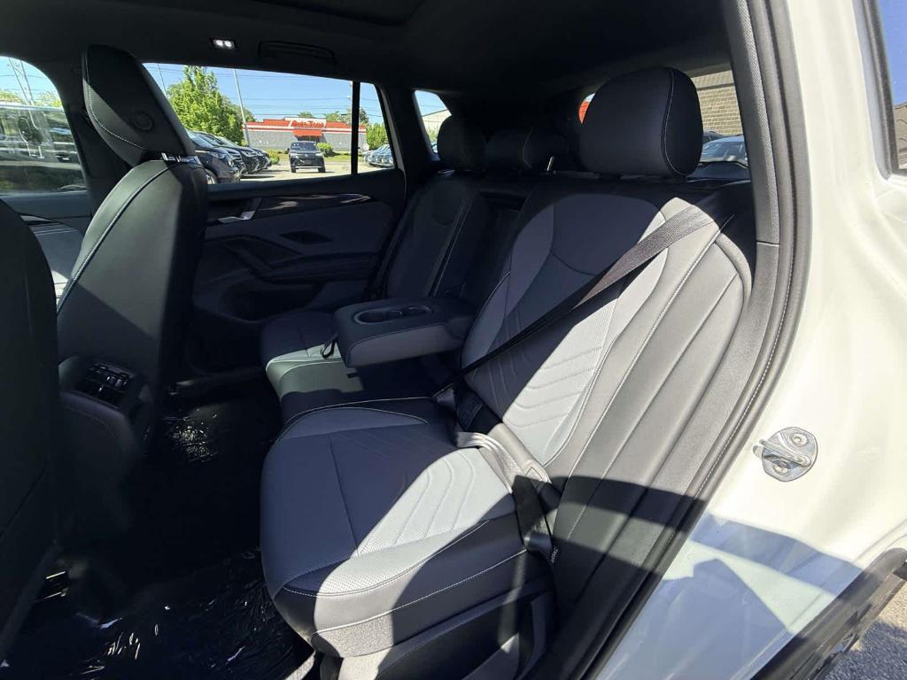 new 2026 Volkswagen Tiguan car, priced at $38,375