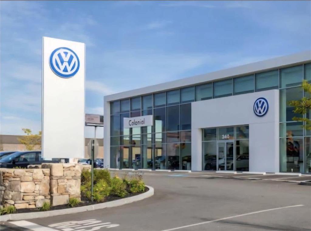 new 2025 Volkswagen Taos car, priced at $29,494