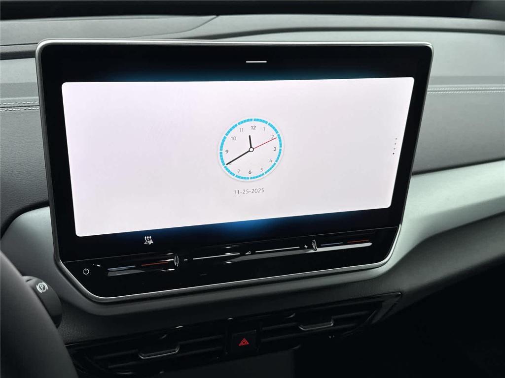 new 2025 Volkswagen ID.4 car, priced at $41,090