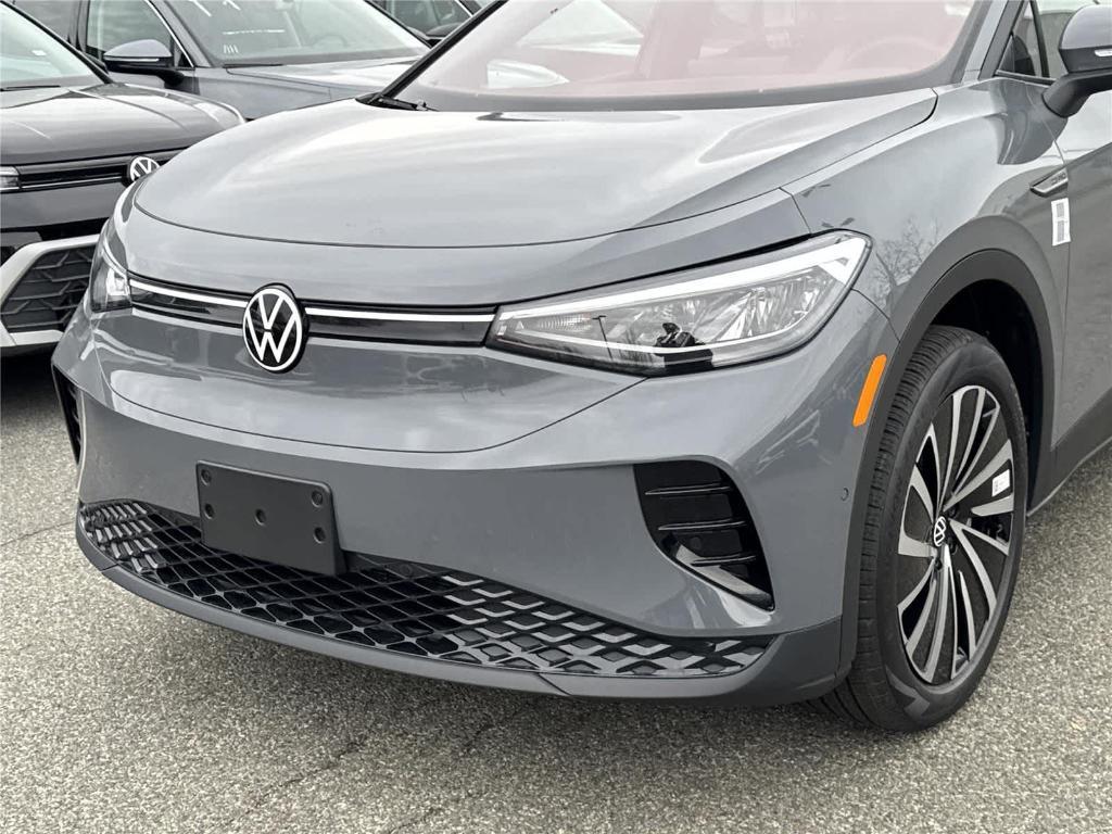 new 2025 Volkswagen ID.4 car, priced at $41,090