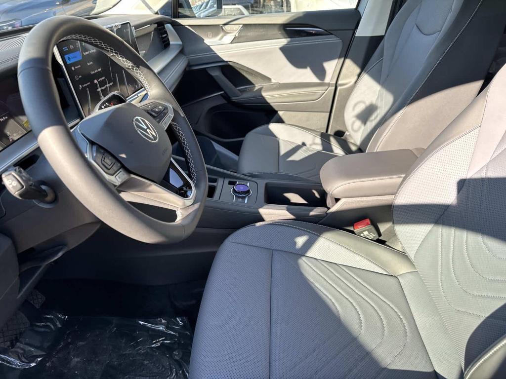 new 2026 Volkswagen Tiguan car, priced at $36,448