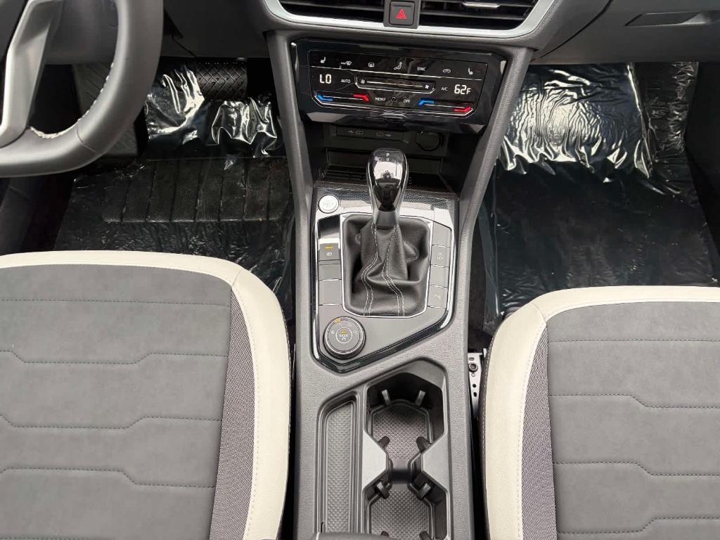 new 2026 Volkswagen Taos car, priced at $32,033