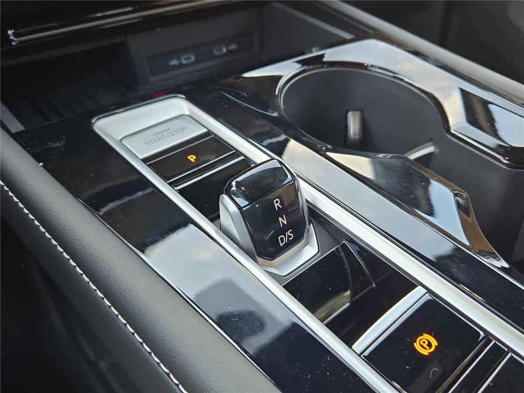 new 2026 Volkswagen Atlas Cross Sport car, priced at $49,486