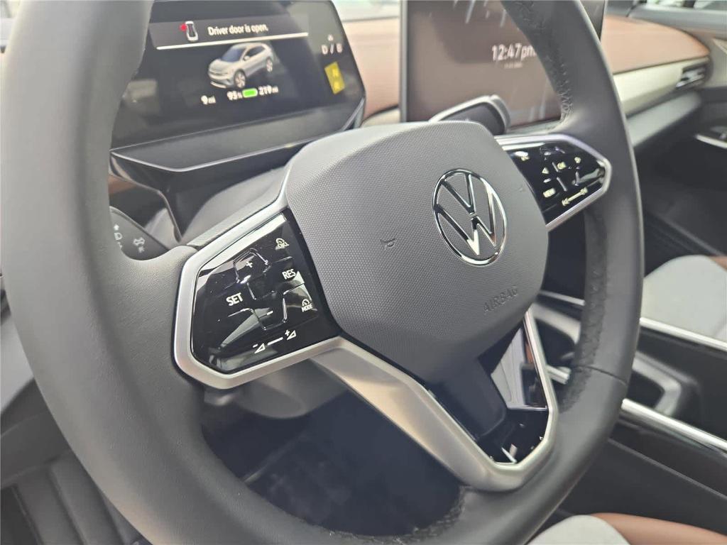 new 2025 Volkswagen ID.4 car, priced at $41,330