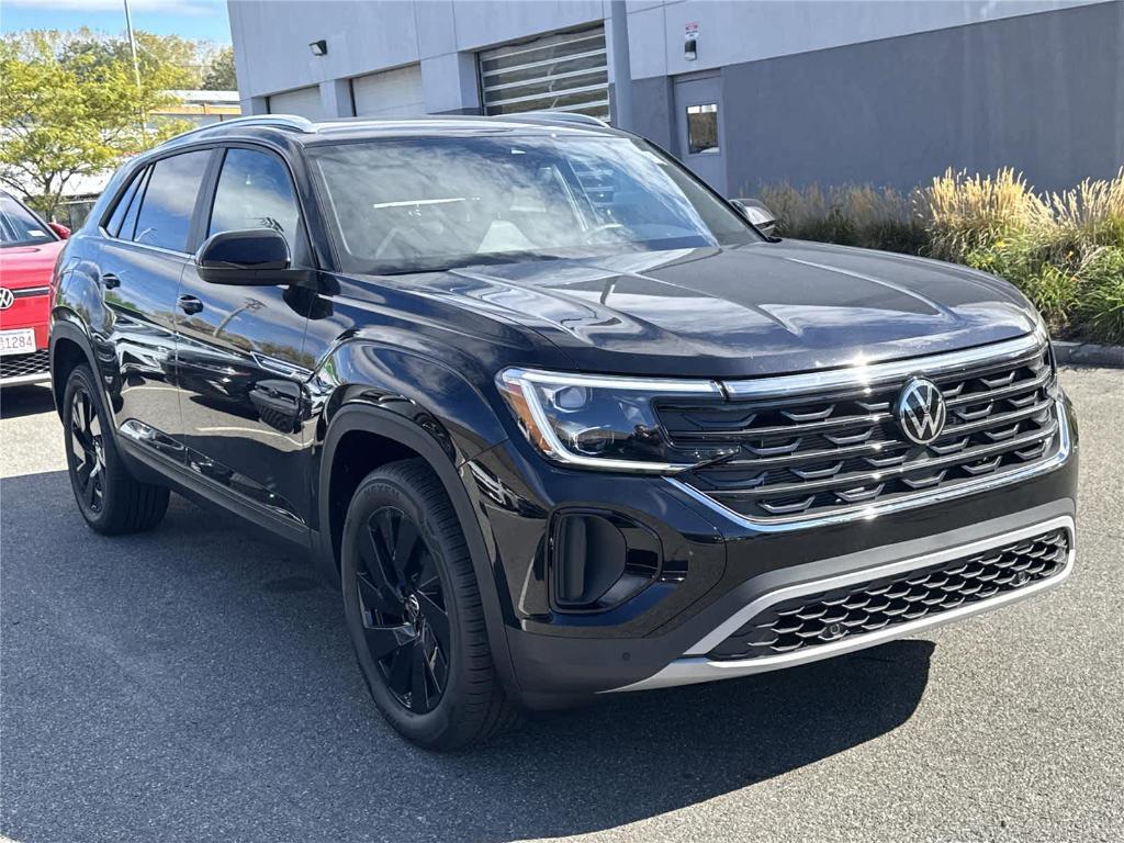 new 2026 Volkswagen Atlas Cross Sport car, priced at $44,641
