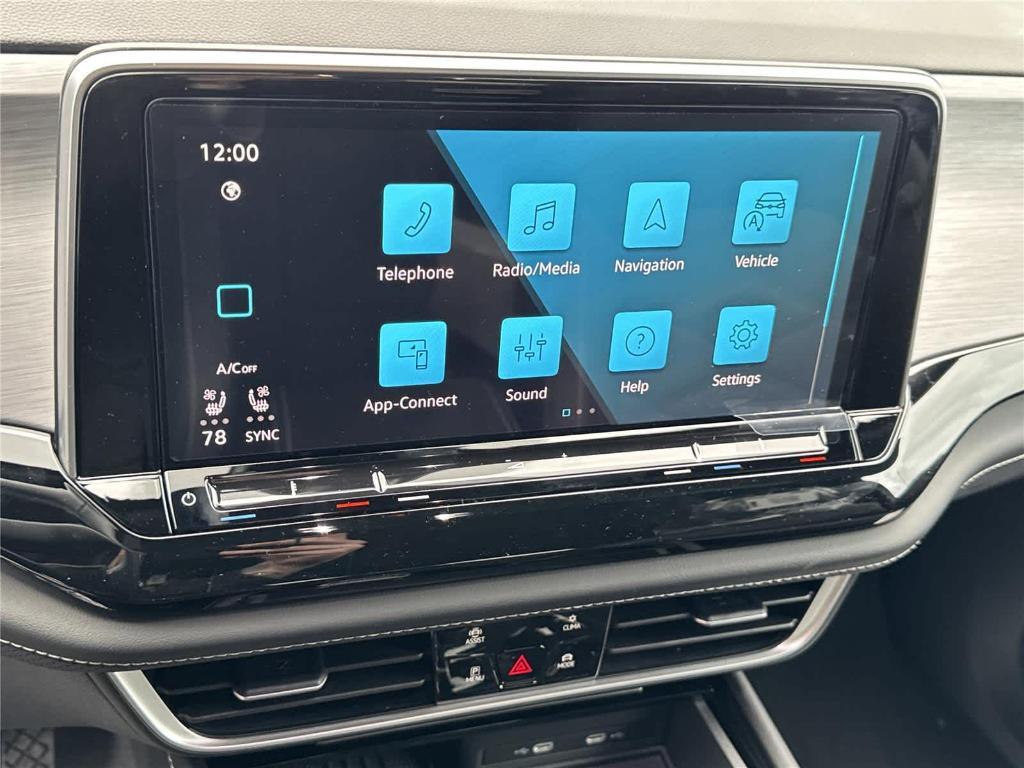 new 2026 Volkswagen Atlas Cross Sport car, priced at $45,287