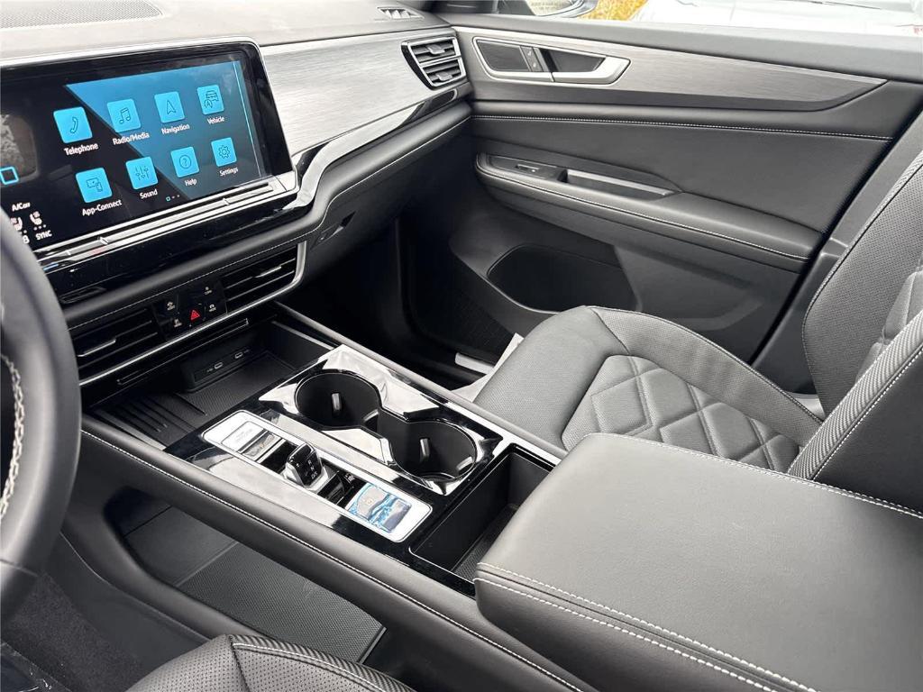 new 2026 Volkswagen Atlas Cross Sport car, priced at $45,287