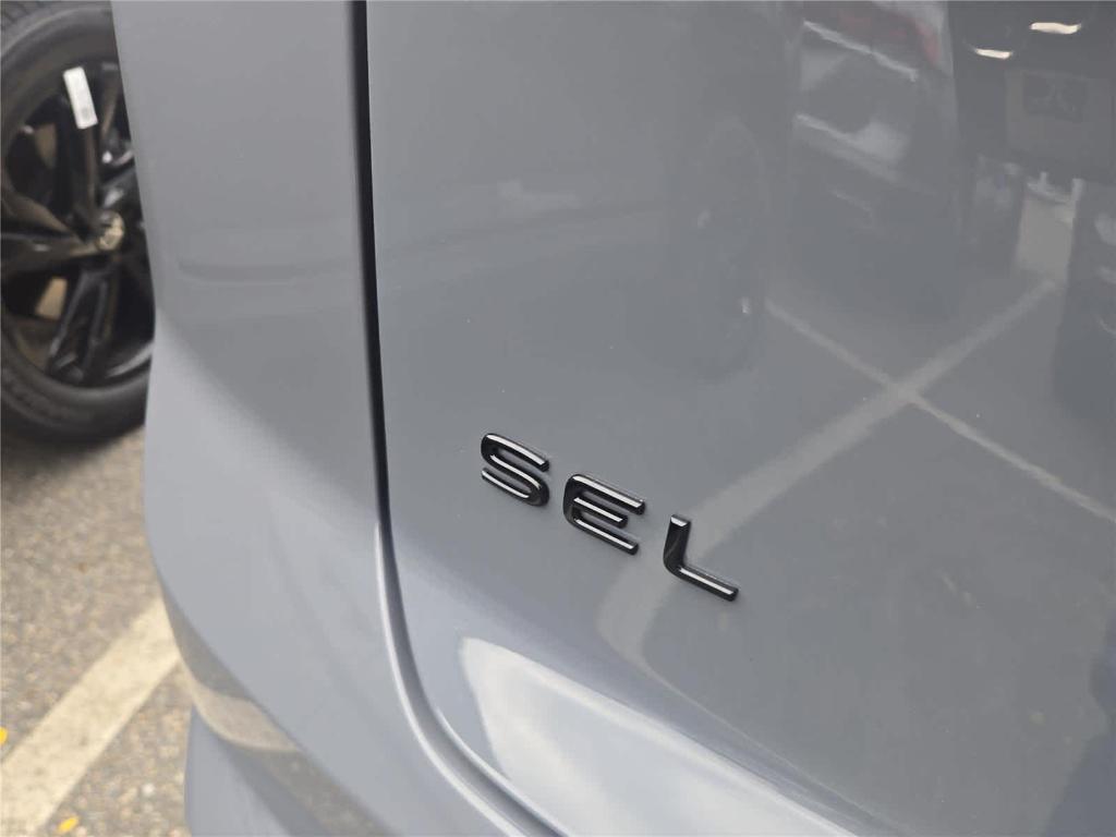 new 2026 Volkswagen Atlas Cross Sport car, priced at $49,486