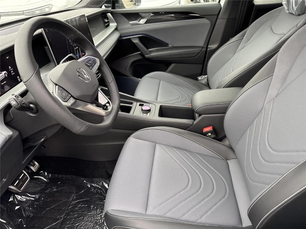 new 2026 Volkswagen Tiguan car, priced at $39,376