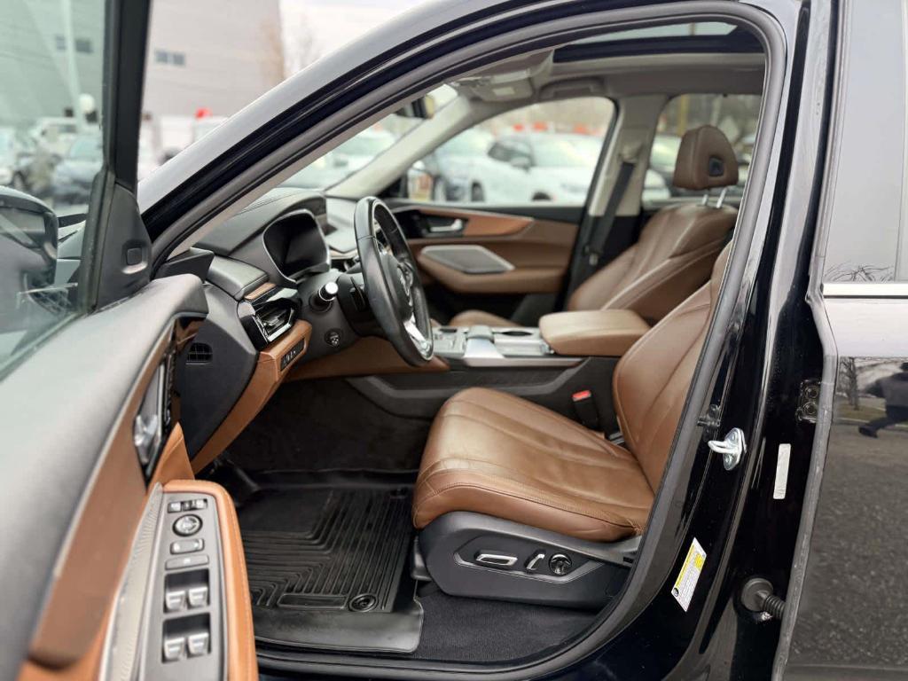 used 2022 Acura MDX car, priced at $36,494