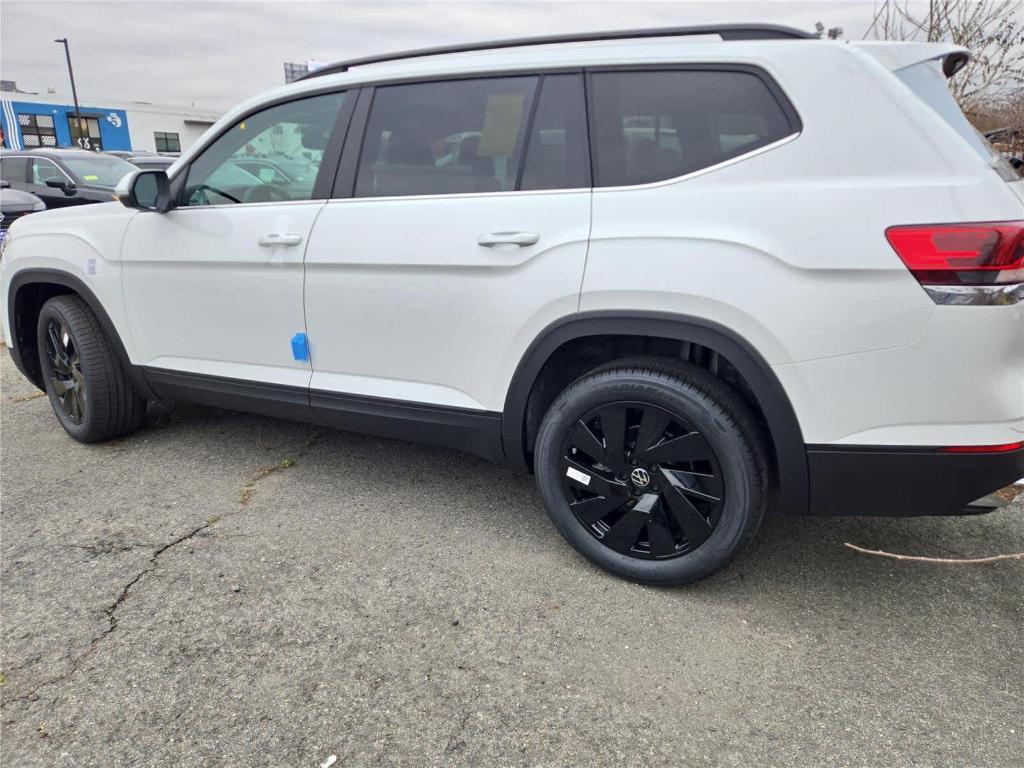 new 2026 Volkswagen Atlas car, priced at $45,910