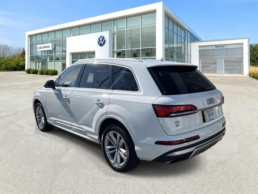 used 2025 Audi Q7 car, priced at $51,491