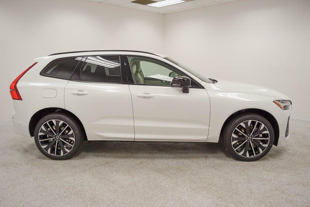 new 2026 Volvo XC60 Plug-In Hybrid car, priced at $74,825