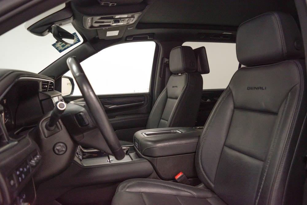 used 2021 GMC Yukon XL car, priced at $53,852