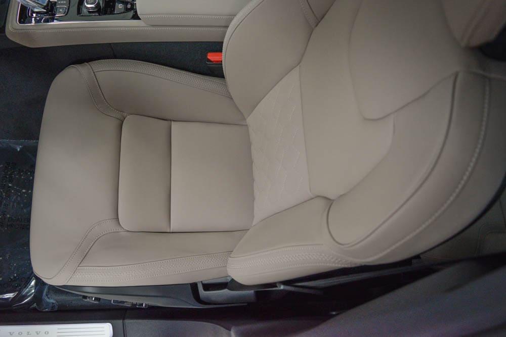 new 2026 Volvo XC90 Plug-In Hybrid car, priced at $81,455