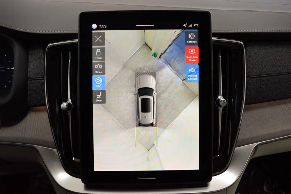 new 2026 Volvo XC90 Plug-In Hybrid car, priced at $85,205