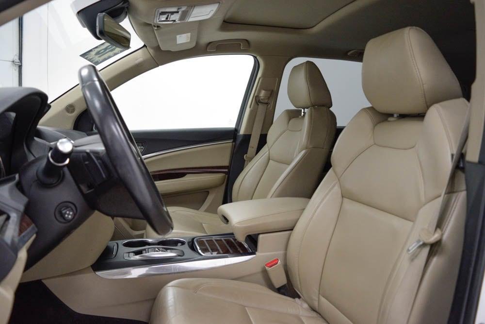 used 2018 Acura MDX car, priced at $19,318