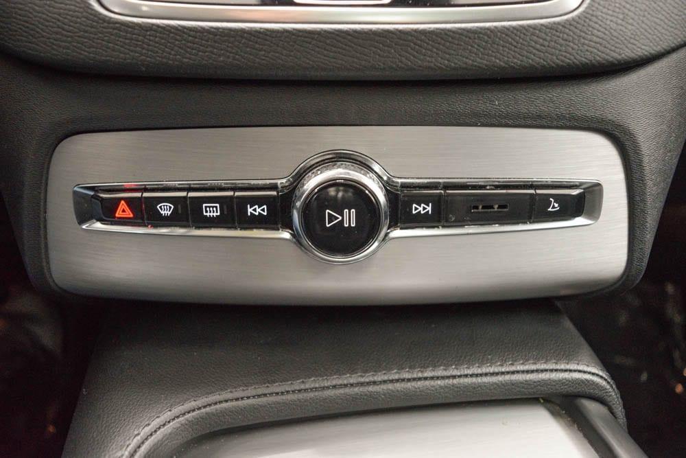 used 2021 Volvo XC90 car, priced at $24,749