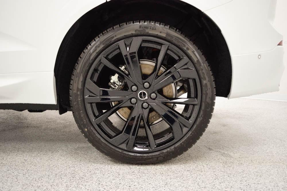 new 2026 Volvo XC60 car, priced at $67,485