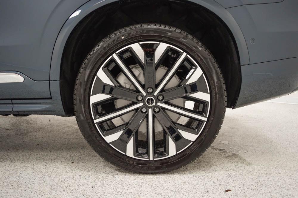 new 2026 Volvo XC90 car, priced at $73,350