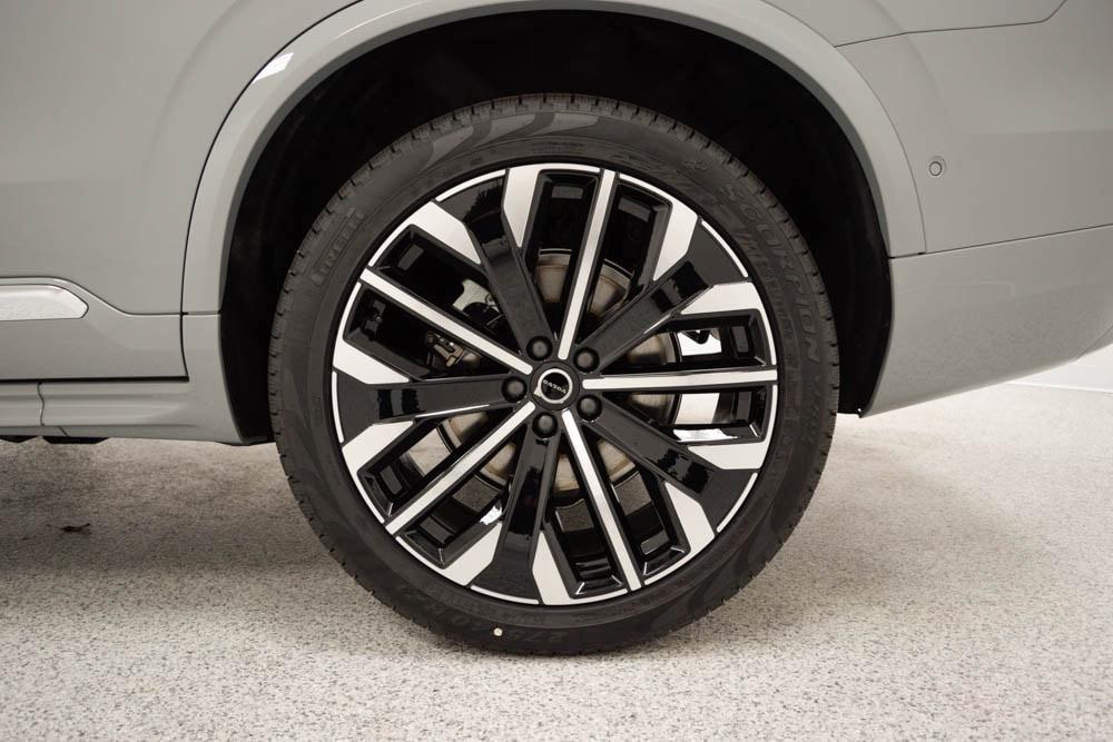 new 2026 Volvo XC90 car, priced at $72,855