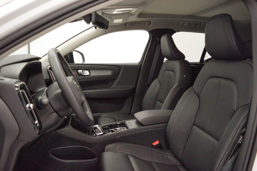 new 2026 Volvo XC40 car, priced at $54,970